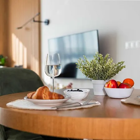 Harmony Delux -free Parking Apartment Burgas